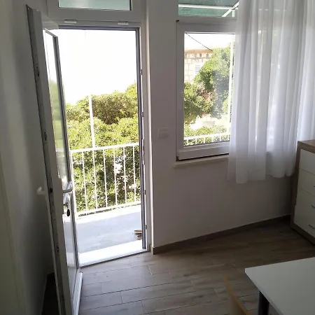 Lodujera Appartement Drašnice