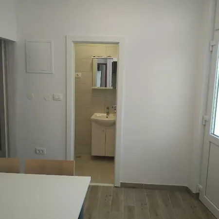 Lodujera Appartement Drašnice
